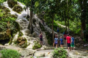 Bua Tong Waterfalls (Sticky Waterfalls)